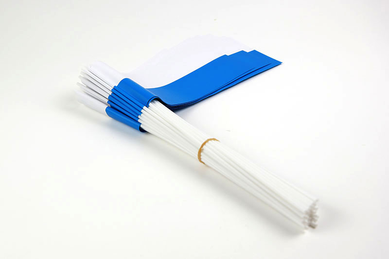 Papierfahnen weiß/blau